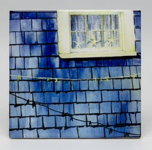 Load image into Gallery viewer, A blue shingle house with a window that has a lace curtain and 3 star fish in the window.  Then below the window is a  clothesline with a shadow of a clothesline below reflected on the house itself